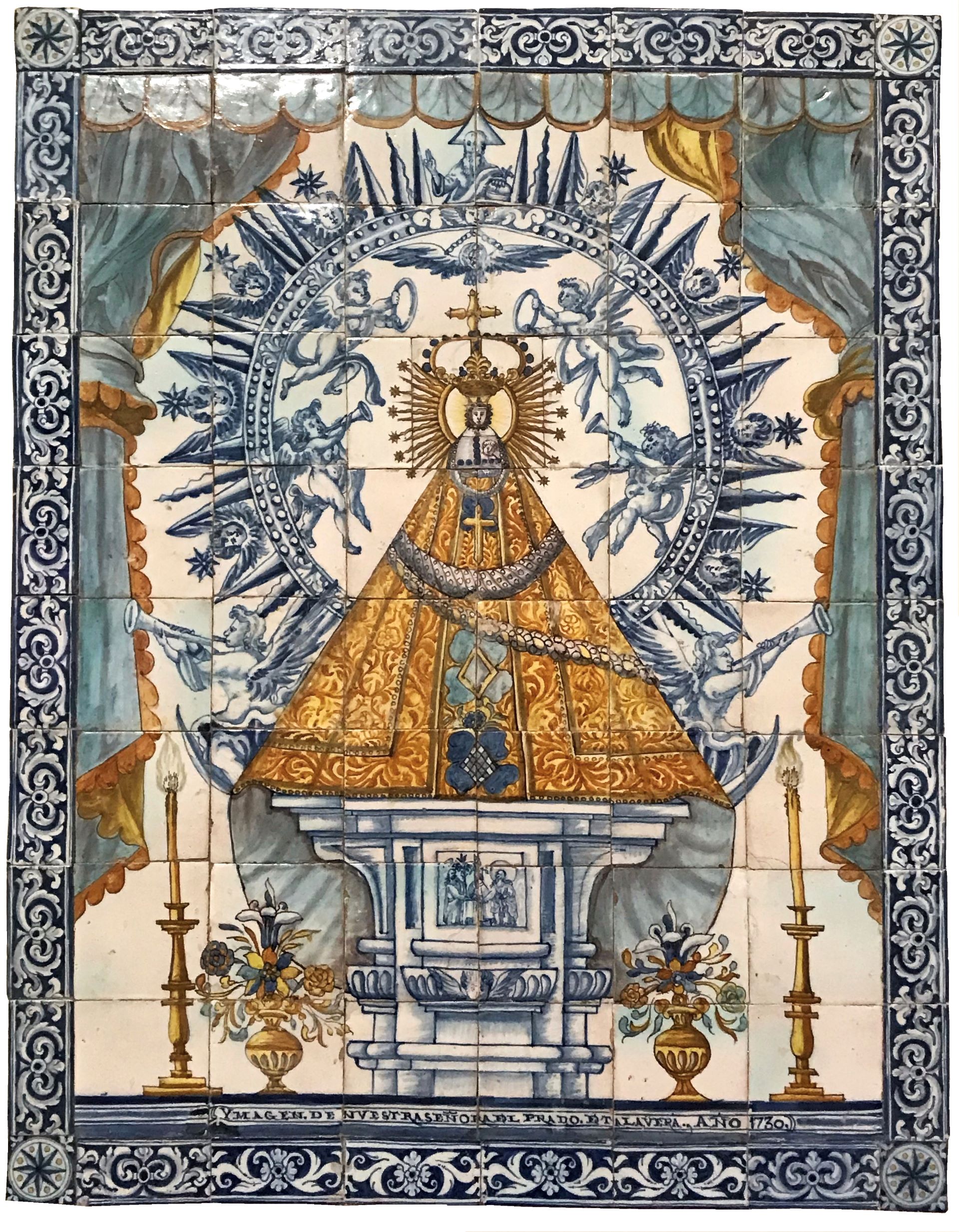 Panel de azulejos de la Virgen del Prado, 1730.                   Ubicación: nave central del liceo del Museo Ruiz de Luna.