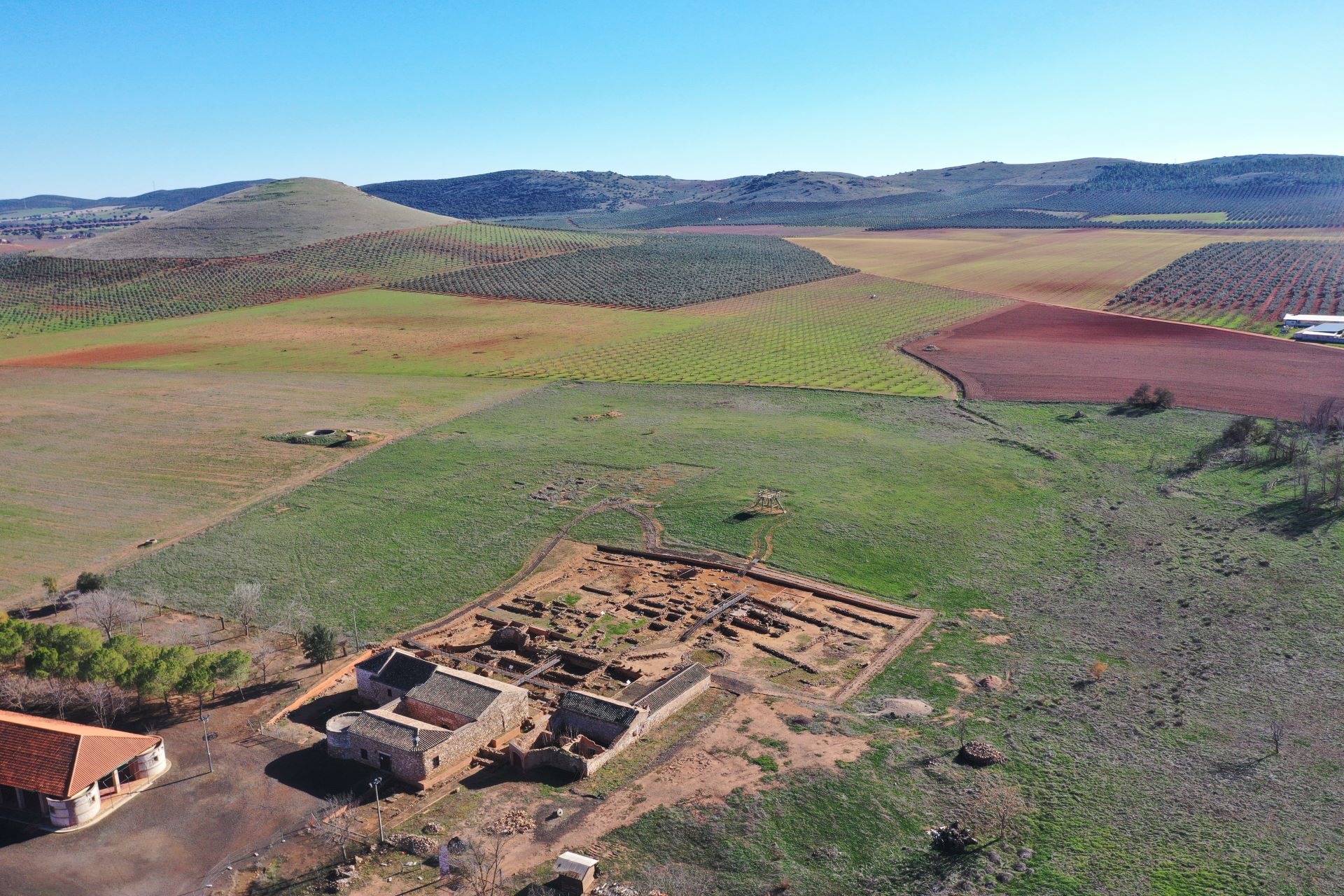 Área arqueológica en torno a la Ermita de Nuestra Señora de Zuqueca. Aréa arqueológica de Oreto – Zuqueca. Granátula de Calatrava (Ciudad Real ). Jose Luis Fuentes  (Oppida)