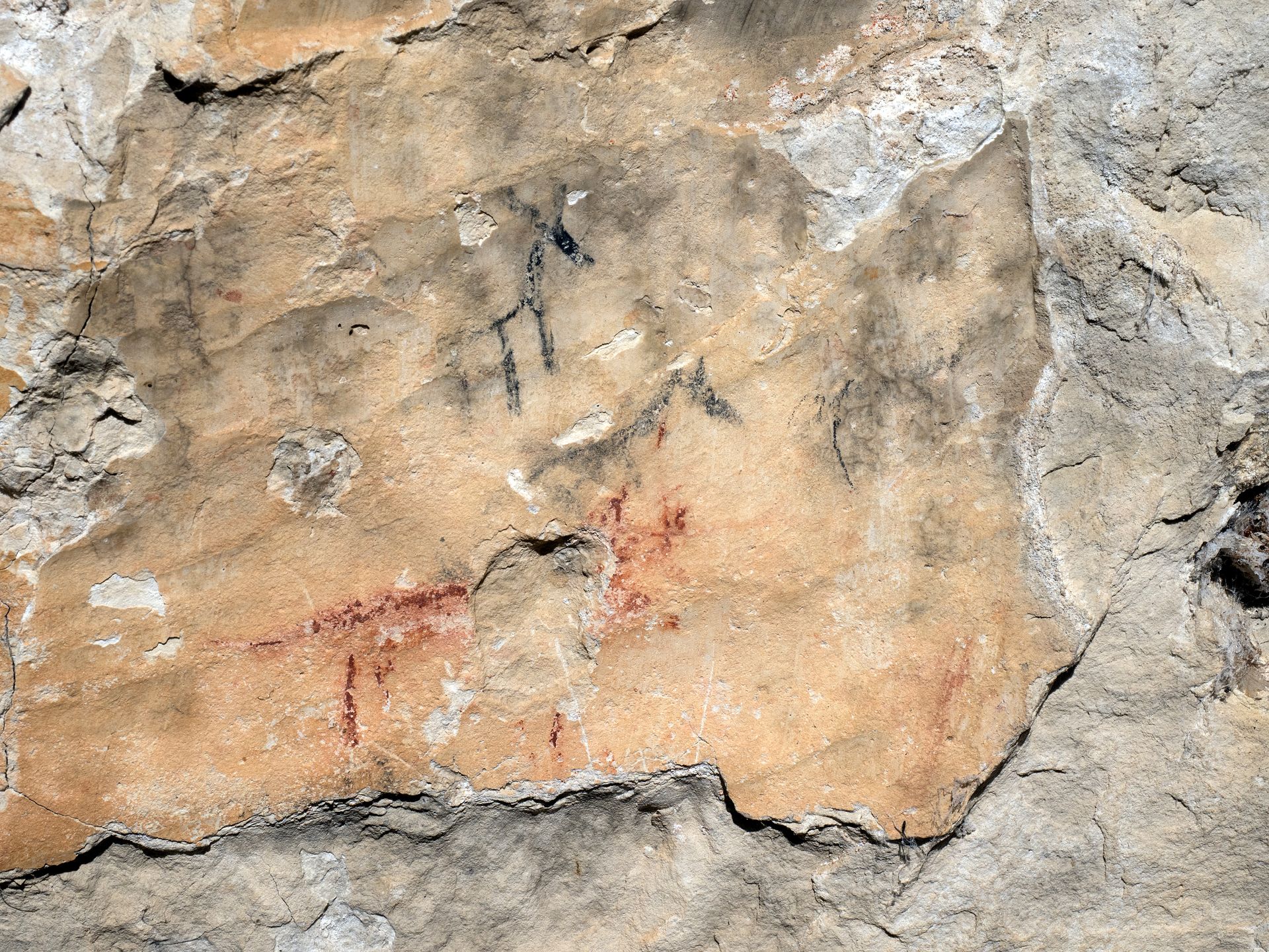 Pinturas en Portillo Molinero