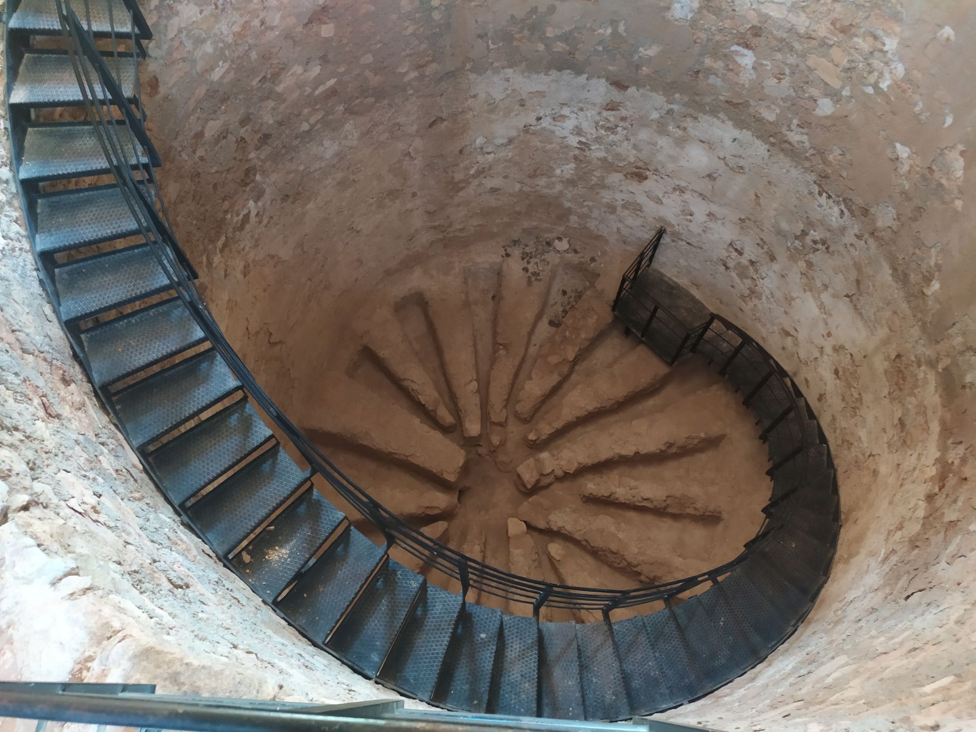 El Pozo de Nieve de Villajos, en Campo de Criptana (Ciudad Real)