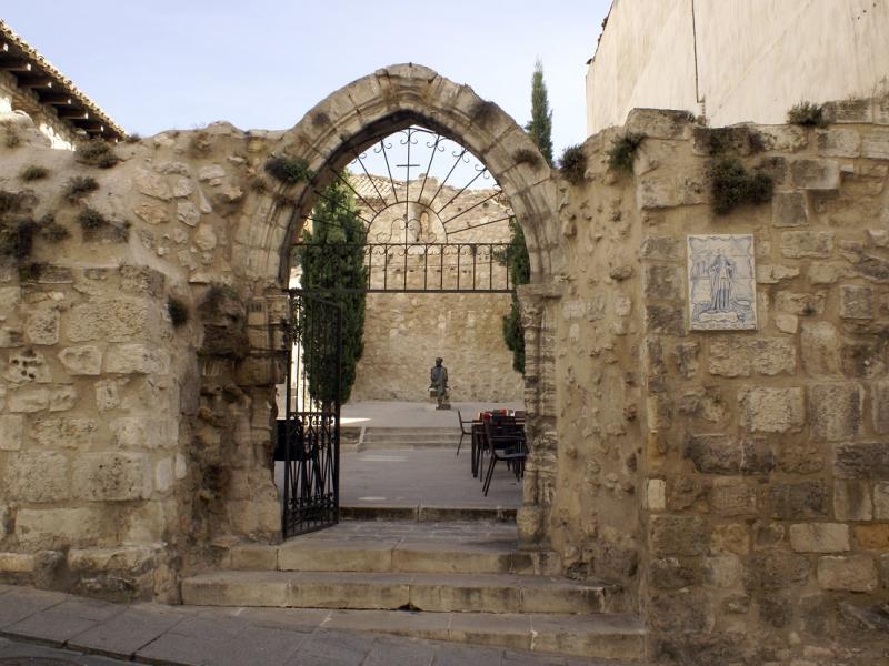 Iglesia de San Pantaleón (ruinas) Iglesia de San Pantaleón (ruinas)