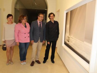 El Museo Convento de la Merced acogerá hasta el próximo 9 de septiembre la exposición ‘Sangrar Luz’, del artista toledano Nacho Llamas 