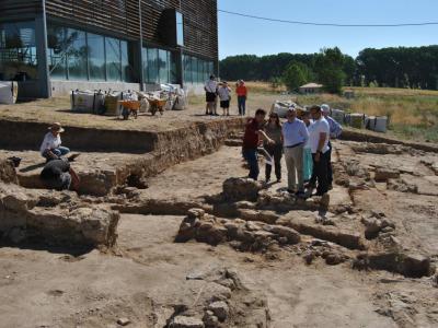 El Gobierno regional autoriza que se destapen permanentemente los mosaicos de Noheda para restaurarlos y colaborará en la musealización