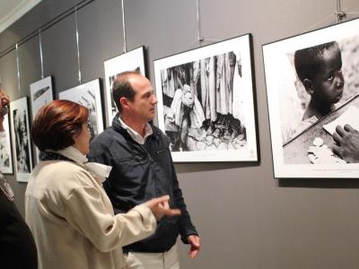 Exposición fotográfica ‘La humanidad en la guerra’