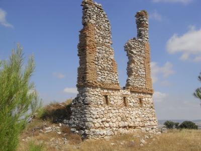 Torre nº 14 de telegrafía óptica Villares del Saz. 