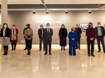 El Gobierno regional llevará la exposición ‘Fotógrafos de El País’ a distintas ciudades de Castilla-La Mancha