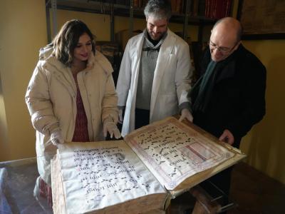 El Gobierno regional incorpora al Catalogo Colectivo de Patrimonio Bibliográfico 2.000 volúmenes de la Catedral de Cuenca de los siglos XVII al XX