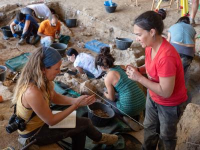 ¿Tierra de nadie? Primeros humanos modernos del centro peninsular