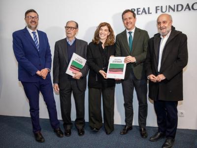 El Gobierno regional y la Fundación Toledo editan el libro ‘Rafael Canogar. La construcción del lenguaje’