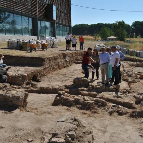 El Gobierno regional autoriza que se destapen permanentemente los mosaicos de Noheda para restaurarlos y colaborará en la musealización