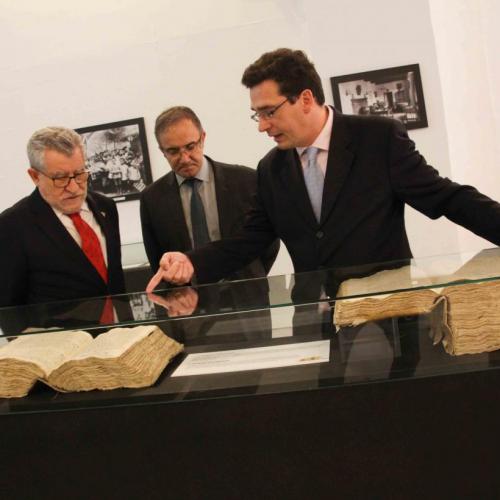 El Gobierno regional anima a visitar las exposiciones y a participar en las actividades organizadas por la Biblioteca de Castilla-La Mancha en su 20...