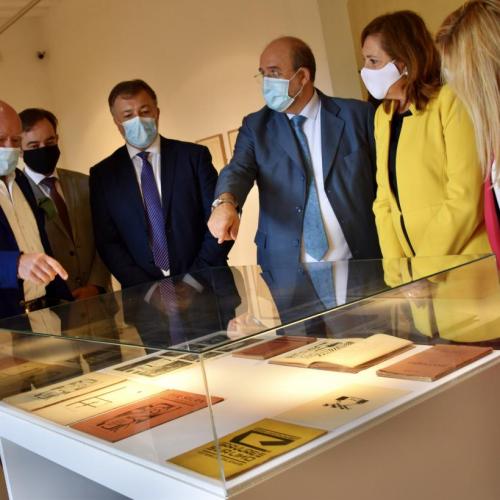 El vicepresidente de Castilla-La Mancha ha inaugurado la exposición ‘Retratos imaginarios’, de la Colección Roberto Polo, en la Casa Zavala de Cuenca