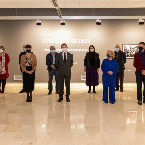 El Gobierno regional llevará la exposición ‘Fotógrafos de El País’ a distintas ciudades de Castilla-La Mancha