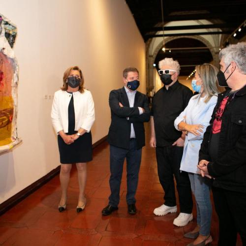 El Gobierno regional retoma la agenda de grandes exposiciones con la inauguración de la muestra ‘Pintura’, de los artistas Jorge Galindo y Pedro Almodóvar