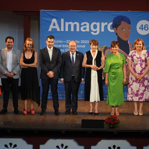 El Gobierno regional reafirma el compromiso con el Festival de Teatro de Almagro y resalta que conecta de forma ejemplar el pasado con el futuro