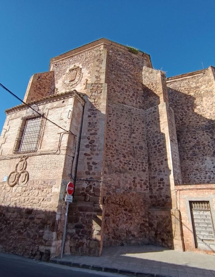 Nuestra Señora del Rosario: Monasterio y Colegio Universidad 450 años después 