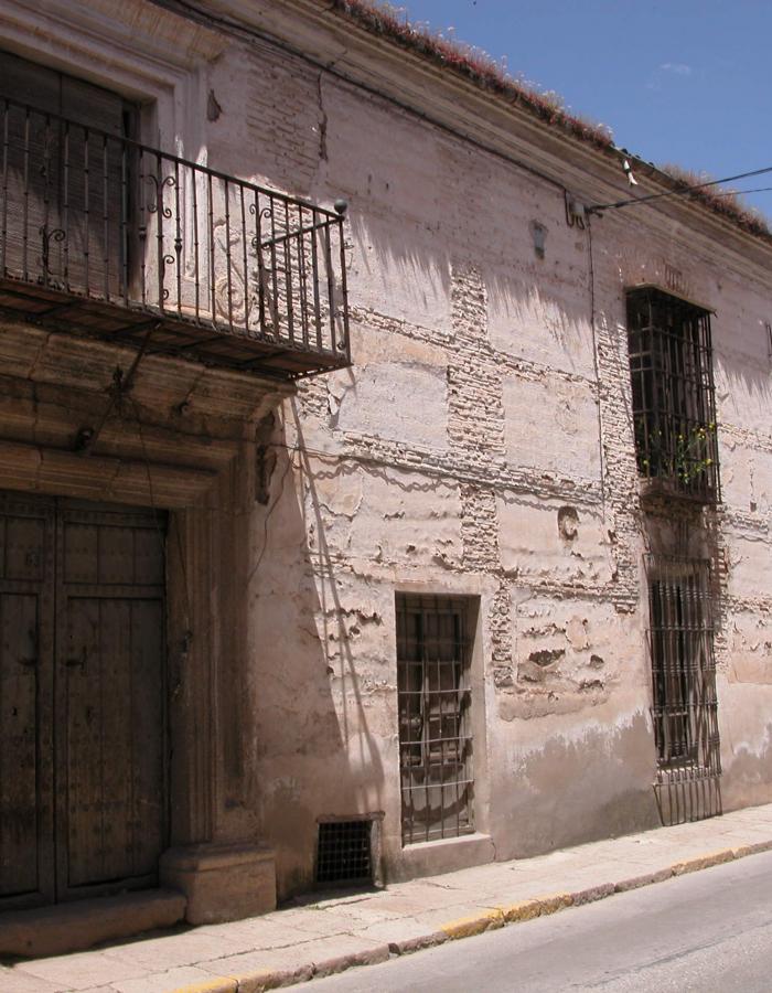 1.	"Casa de los Vasco: Patrimonio Residencial y Sociedad en la Valdepeñas Moderna"