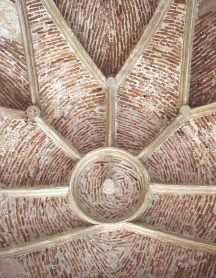 San Miguel de Brihuega: Historia, Arquitectura y Patrimonio de una Iglesia Medieval