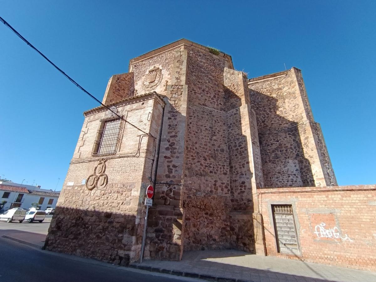 Nuestra Señora del Rosario: Monasterio y Colegio Universidad 450 años después 